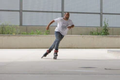 Rollerblade Twister 110 - Urban Inline Skates - Zwart/rood -Fitness-Mode Winkel 07220900741 twister 110 12 1468052