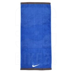 Nike Fundamental Handdoek - Medium - Varsity Royal/white 452