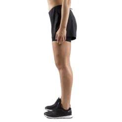 CRAFT Essential 2-in-1 Dames Shorts 1906029 - 9999000 Black -Fitness-Mode Winkel 311973 02 d 643469