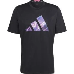 Adidas Designed For Movement HIIT Training T-Shirt Heren - Black/pre Fuchsia IB7919 15 Adidas Designed For Movement HIIT Training T-Shirt Heren - Black/pre Fuchsia IB7919 -Fitness-Mode Winkel adidas mens designed for movement hiit training tee black prefuc ib7919 2 1354782