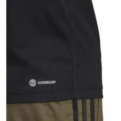 Adidas Train Essentials Polo Shirt Heren - Zwart/wit IB8103 -Fitness-Mode Winkel adidas mens train essentials polo shirt black white ib8103 1 1368735