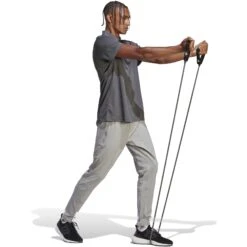 Adidas Train Essentials Polo Shirt Heren - Grey Five/black IB1066 -Fitness-Mode Winkel adidas mens train essentials polo shirt grey five black ib1066 6 1368724