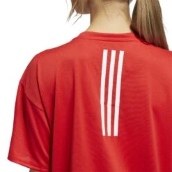 Adidas Training AEROREADY T-Shirt Dames - Vivid Red H48951 -Fitness-Mode Winkel adidas womens training 3 stripes aeroready t shirt vivid red h48951 2 1012981
