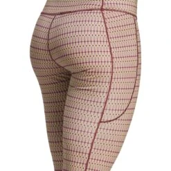 Adidas Yoga Studio Seasonal Legging Dames - Shadow Red HY2803 12 Adidas Yoga Studio Seasonal Legging Dames - Shadow Red HY2803 -Fitness-Mode Winkel adidas womens yoga studio seasonal leggings shadow red hy2803 4 1492219