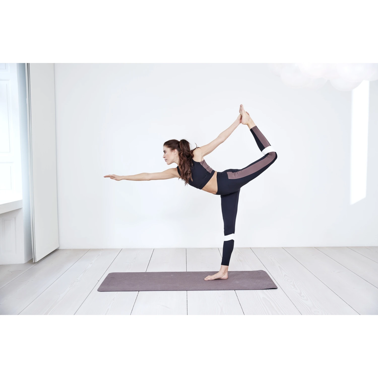 Athlecia Comaya Tights Dames - Driftwood 15 Athlecia Comaya Tights Dames - Driftwood - Afbeelding 13