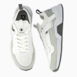 Champion Legacy Low Cut CG ADVANCED Women's Shoe S11447 - White 10 Champion Legacy Low Cut CG ADVANCED Women's Shoe S11447 - White -Fitness-Mode Winkel champion low cut cg advanced womens shoe s11447 white 1 2 1221724