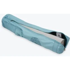 Gaiam Embroidered Cargo Yoga Mat Bag - Niagara -Fitness-Mode Winkel gaiam embroidered cargo mat bag 05 62915 03 1071435