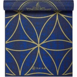 Gaiam Reversible Yoga Mat (6mm) - Metallic Sun & Moon 17 Gaiam Reversible Yoga Mat (6mm) - Metallic Sun & Moon -Fitness-Mode Winkel giam reversible yoga mat 6mm 05 63419 05 1070212