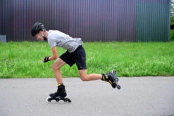 Rollerblade Macroblade 100 3WD - Men Fitness Inline Skates - Black/saffron Yellow 26 Rollerblade Macroblade 100 3WD - Men Fitness Inline Skates - Black/saffron Yellow -Fitness-Mode Winkel macroblade 100 3wd 12 1255336