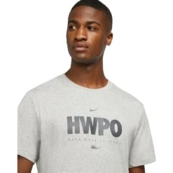 Nike Dri-FIT "HWPO" Trainings-T-Shirt Heren - Dark Grey Heather DA1594-063 9 Nike Dri-FIT "HWPO" Trainings-T-Shirt Heren - Dark Grey Heather DA1594-063 -Fitness-Mode Winkel nike dri fit hwpo mens training t shirt dark grey heather da1594 063 1 1306660