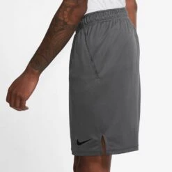 Nike Dri-Fit Knit Trainingsshorts Heren - Iron Grey/black DD1887-068 -Fitness-Mode Winkel nike dri fit mens knit training shorts iron grey black dd1887 068 2 1232701