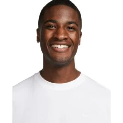 Nike Dri-FIT Primary T-Shirt Fitness Heren - Wit/wit DV9831-100 -Fitness-Mode Winkel nike dri fit primary mens short sleeve white white dv9831 100 7 1517301