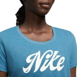 Nike Dri-FIT Script T-Shirt Dames - Industrial Blue/pure/heather/white FD2986-457 -Fitness-Mode Winkel nike dri fit script womens tee industrial blue pure heather white fd2986 457 1 1540478
