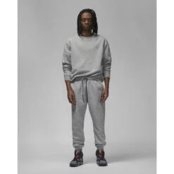 Nike Essentail Fleecebroek Heren - Carbon Heather/black/white DQ7340-091 11 Nike Essentail Fleecebroek Heren - Carbon Heather/black/white DQ7340-091 -Fitness-Mode Winkel nike essentail fleece pants carbon heather black white dq7340 091 3 1313350