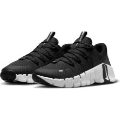 Nike Free Metcon 5 Fitnessschoenen Heren - Black/white-anthracite DV3949-001 -Fitness-Mode Winkel nike free metcon 5 mens training shoes black white anthracite dv3949 001 3 1479286