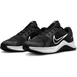 Nike MC Trainer 2 Schoenen Heren - Zwart/wit-zwart DM0823-003 -Fitness-Mode Winkel nike mc mens trainer 2 shoe black white black dm0823 003 2 1280612