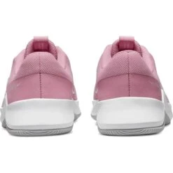 Nike MC Trainer 2 Schoenen Dames - Pink/white-pure Platinum DM0824-600 12 Nike MC Trainer 2 Schoenen Dames - Pink/white-pure Platinum DM0824-600 -Fitness-Mode Winkel nike mc trainer 2 women fitness shoes pink white pure platinum dm0824 600 1 1540222