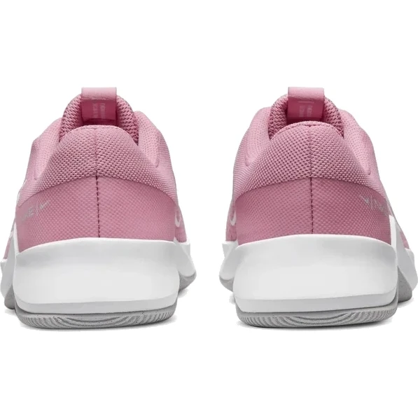 Nike MC Trainer 2 Schoenen Dames - Pink/white-pure Platinum DM0824-600 7 Nike MC Trainer 2 Schoenen Dames - Pink/white-pure Platinum DM0824-600 - Afbeelding 5