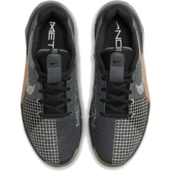 Nike Metcon 8 Fitnessschoenen Heren - Iron Grey/phantom-black-gum Med Brown DO9328-007 15 Nike Metcon 8 Fitnessschoenen Heren - Iron Grey/phantom-black-gum Med Brown DO9328-007 -Fitness-Mode Winkel nike metcon 8 mens training shoes iron grey phantom black gum med brown do9328 007 4 1478945