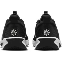 Nike Omni Multi-Court Indoorschoenen Kinderen - Zwart/wit DM9027-002 -Fitness-Mode Winkel nike omni big kids multi court shoes black white dm9027 002 2 1521085