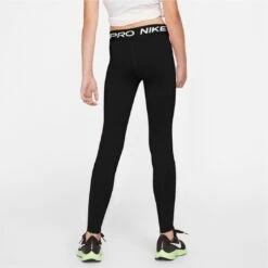 Nike Pro Leggings Kinderen - Black/white DA1028-010 10 Nike Pro Leggings Kinderen - Black/white DA1028-010 -Fitness-Mode Winkel nike pro big kids tights black white da1028 010 5 973156