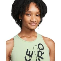 Nike Pro Dri-FIT Tanktop Dames - Honeydew/black FB5261-343 -Fitness-Mode Winkel nike pro dri fit crop womens tank shirt honeydew black fb5261 343 3 1522667