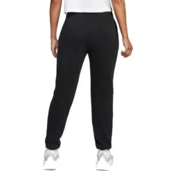 Nike Sportswear Club Fleece Broek Dames - Zwart/wit DQ5191-010 8 Nike Sportswear Club Fleece Broek Dames - Zwart/wit DQ5191-010 -Fitness-Mode Winkel nike sportswear club fleece womens mid rise pants black white dq5191 010 2 1415027