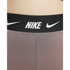 Nike Sportswear Club Legging Dames - Plum Eclipse/black DM4651-291 -Fitness-Mode Winkel nike sportswear club womens high waisted leggings plum eclipse black dm4651 291 1 1415022