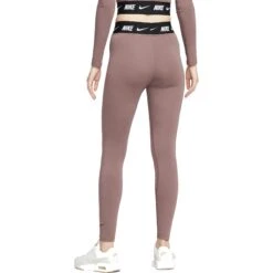 Nike Sportswear Club Legging Dames - Plum Eclipse/black DM4651-291 -Fitness-Mode Winkel nike sportswear club womens high waisted leggings plum eclipse black dm4651 291 5 1415018