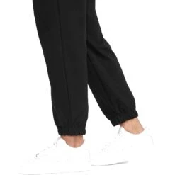 Nike Sportswear Easy Trainingsbroek Dames - Zwart/wit DM6419-010 10 Nike Sportswear Easy Trainingsbroek Dames - Zwart/wit DM6419-010 -Fitness-Mode Winkel nike sportswear easy womens joggers black white dm6419 010 2 1523664