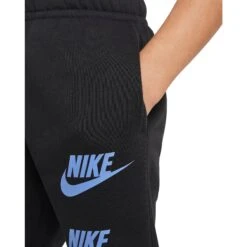 Nike Sportswear Club Fleece Cargo Trainingsbroek Kinderen - Zwart FN7712-010 -Fitness-Mode Winkel nike sportswear fleece cargo kids pants black fn7712 010 7 1523010