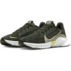 Nike SuperRep Go 3 Next Nature Flyknit Trainingsschoenen Heren - Medium Olive/sequoia/light Silver/luminous Green DH3394-200 -Fitness-Mode Winkel nike superrep go 3 next nature flyknit mens training shoes medium olive luminous green dh3394 200 3 1518881