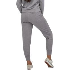Patagonia Ahnya Damesbroek - Salt Grey -Fitness-Mode Winkel patagonia women s ahnya pants salt grey3 1270096