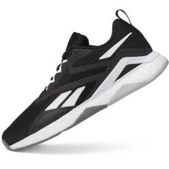 Reebok Nanoflex TR V2 Women's Shoe - Core Black/ftwr White/pure Grey 6 -Fitness-Mode Winkel reebok nanoflex tr v2 women s shoe core black ftwr white pure grey 6 4 1307591