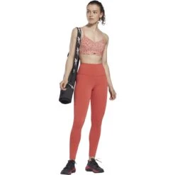 Reebok Studio Beyond The Sweat Women's Tights - Rhodonite -Fitness-Mode Winkel reebok studio beyond the sweat women s tights rhodonite 3 1116732