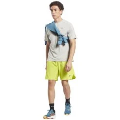 Reebok TS AC Solid Athlete Tee - Pure Grey 11 Reebok TS AC Solid Athlete Tee - Pure Grey -Fitness-Mode Winkel reebok ts ac solid athlete tee pure grey 4 1369372