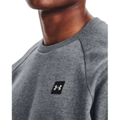 Under Armour UA Rival Fleece Crew Sweatshirt Heren - Pitch Gray Light Heather/Onyx White -Fitness-Mode Winkel under armour mens ua rival fleece crew pitch gray light heather onyx white 7 1335926