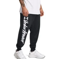 Under Armour UA Rival Fleece Graphic Joggingbroek Heren - Zwart/Wit -Fitness-Mode Winkel under armour mens ua rival fleece graphic joggers black white 3 1561669