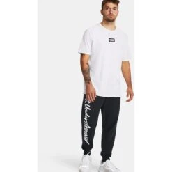 Under Armour UA Rival Fleece Graphic Joggingbroek Heren - Zwart/Wit -Fitness-Mode Winkel under armour mens ua rival fleece graphic joggers black white 6 1561672